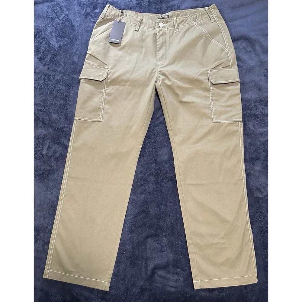 True Religion Cargo Pants Men 38x33 Kalamata Green White Stitch Straight Leg